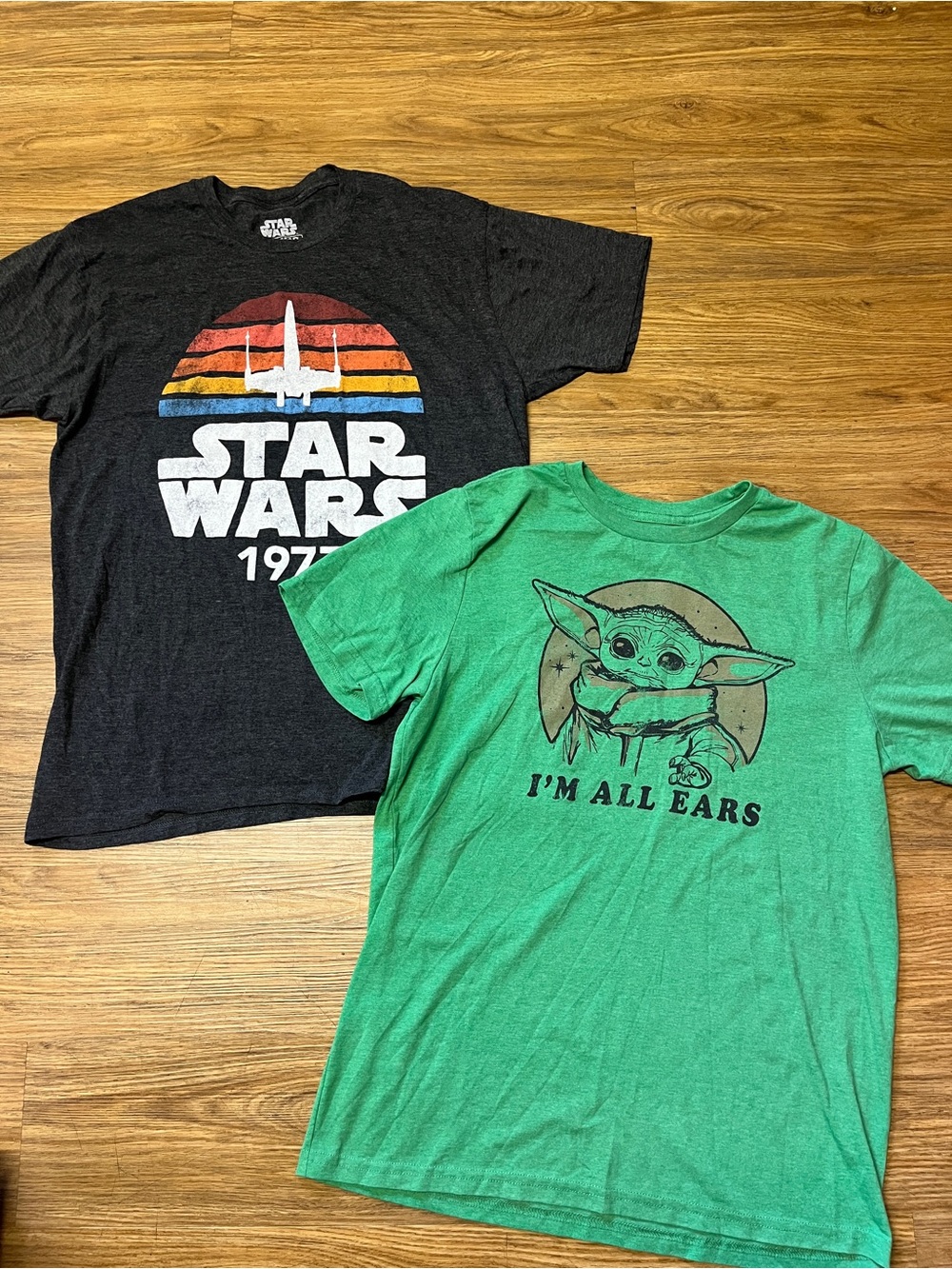 Disney Star Wars Men’s T Shirt Lot Mandalorian Grogu Retro Vintage Style Size L